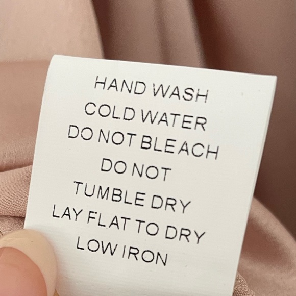 NWT Ellison Pink Champagne Satin Shirt - Picture 4 of 5